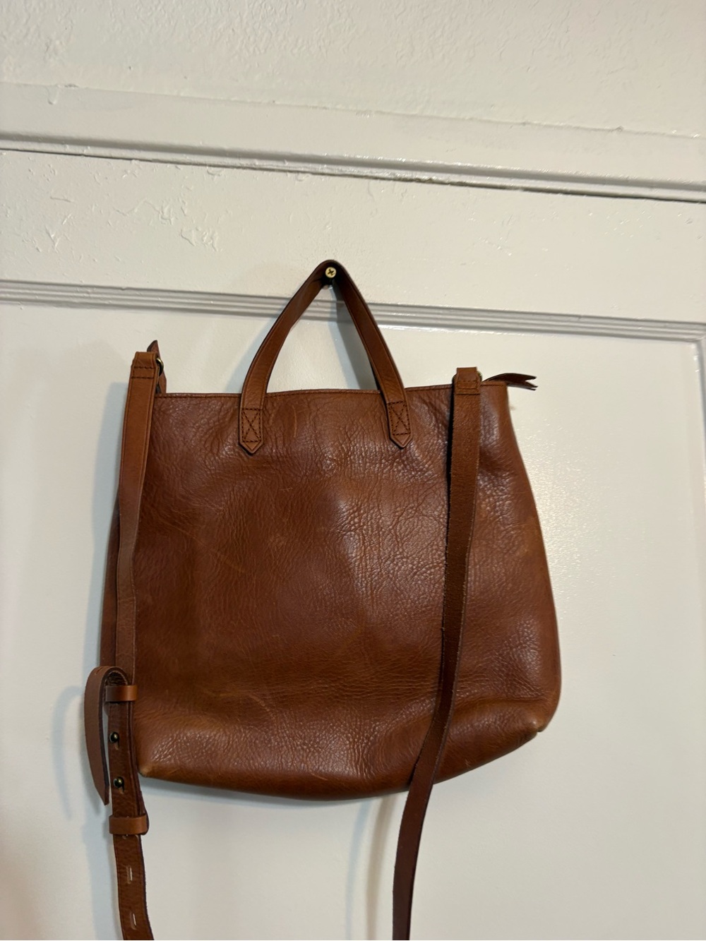 brown leather Madewell zip-top transport tote
